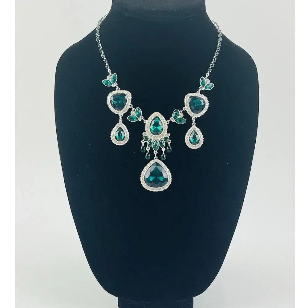 Signed Silver Tone Green Emerald Bali Necklace Bib Leaves Dangle Moroccan SAQ AO